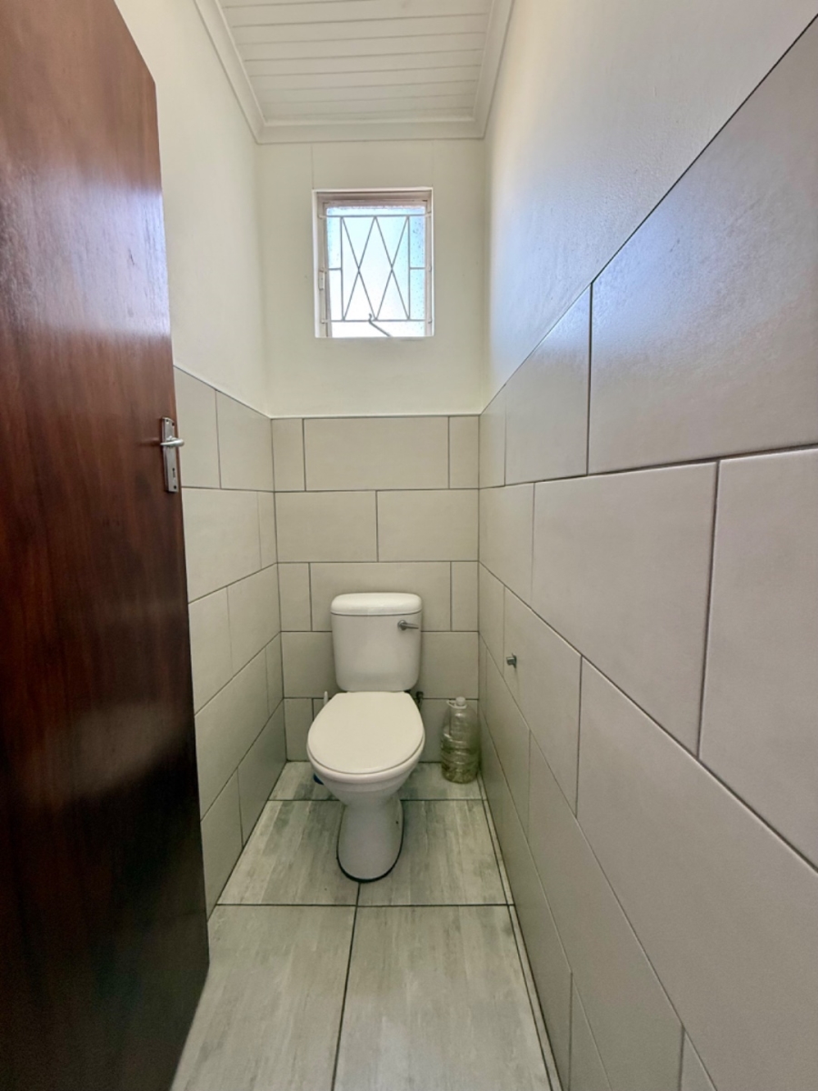 4 Bedroom Property for Sale in Sydenham Eastern Cape